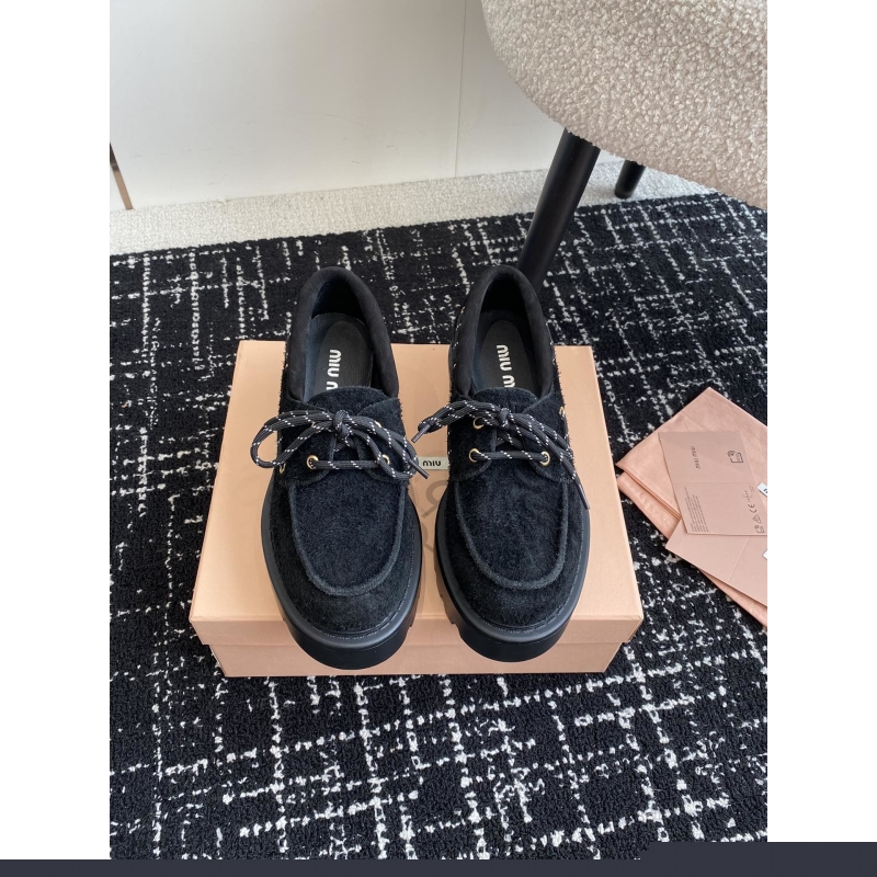 Miu Miu Casual Shoes